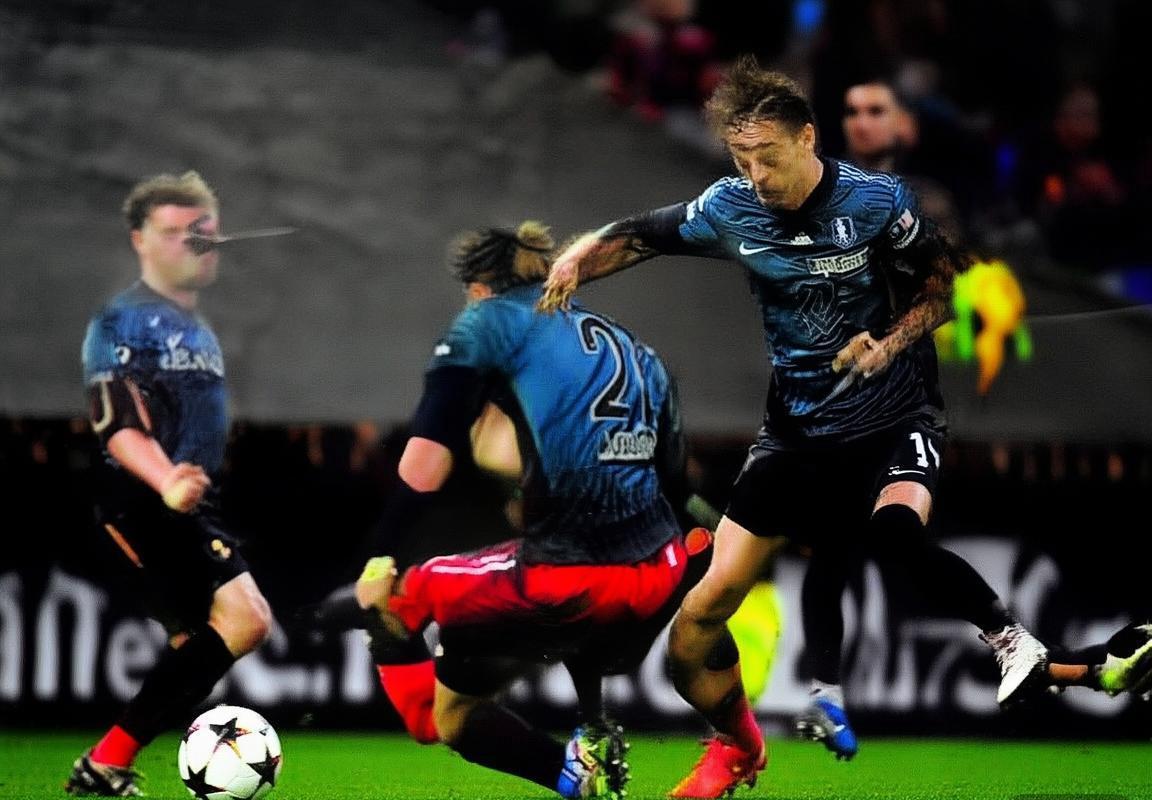 2018中超巅峰对决：恒大与鲁能激战平局，郑智远射王大雷神扑(图2)