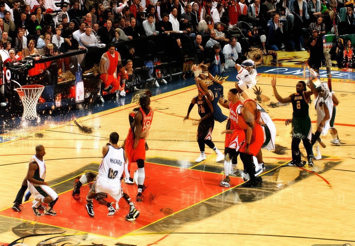 2009NBA季后赛：火箭勇士巅峰对决回